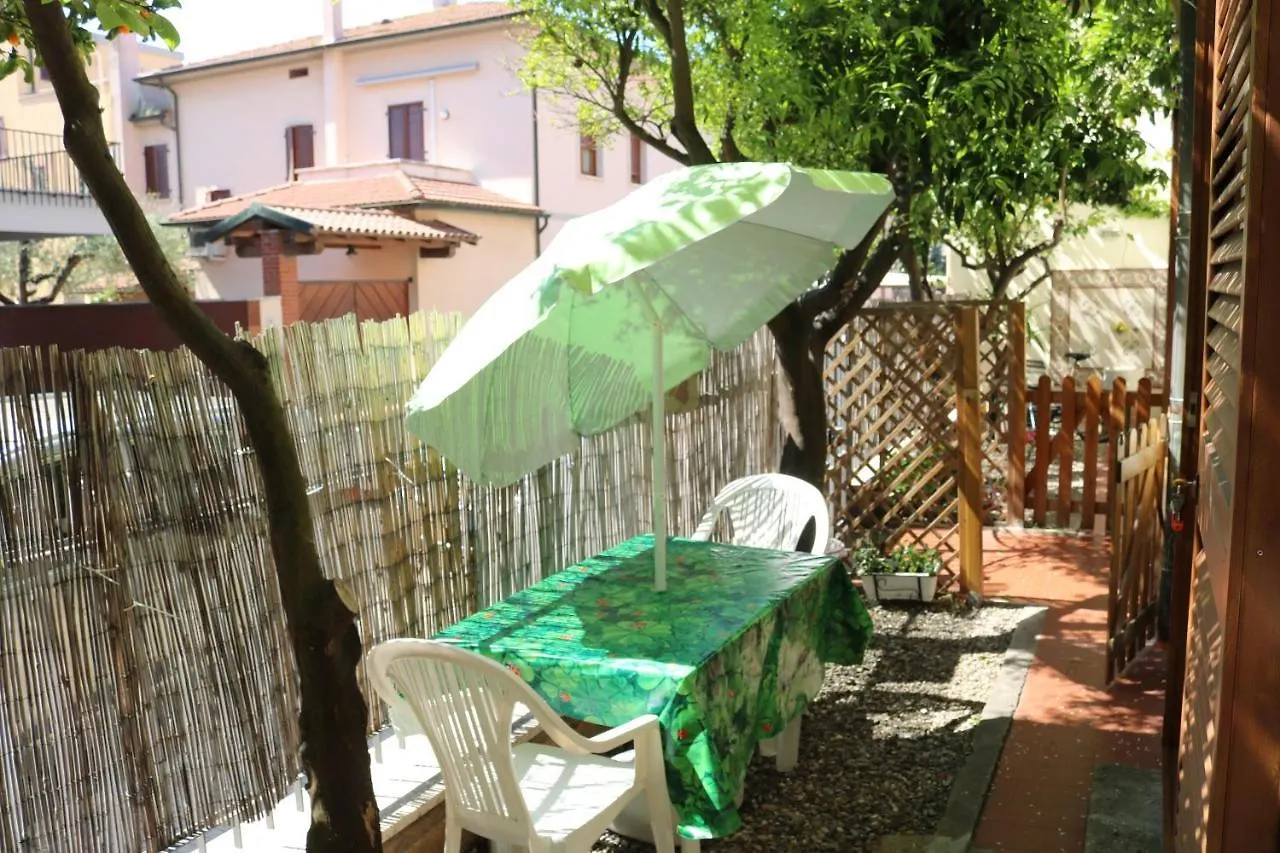 Maremma Holidays -Modern Apartment Follonica